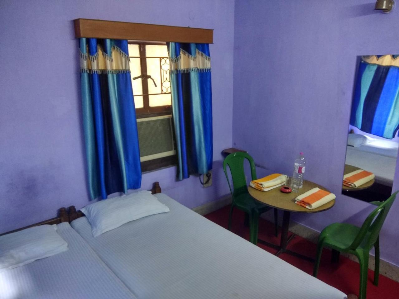 Renu Guest House Calcutta Exterior foto